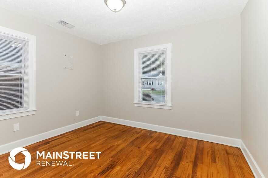 Building Photo - 4313 Hale Ave