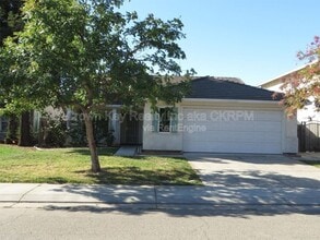 Building Photo - 1720 Alcira Nunez St