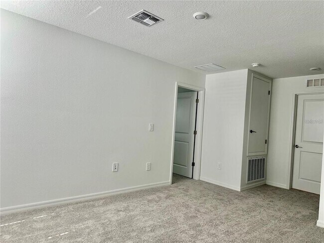 Building Photo - 17606 Happytrails St