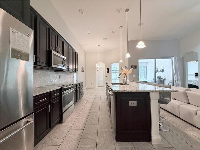 Building Photo - 6456 Doe Path Ct
