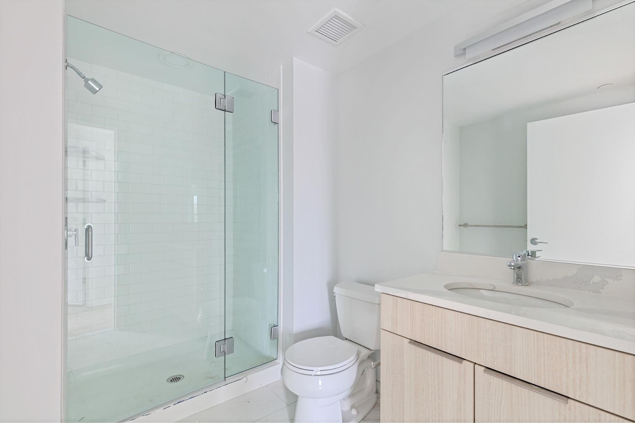 Building Photo - 28 Soden St