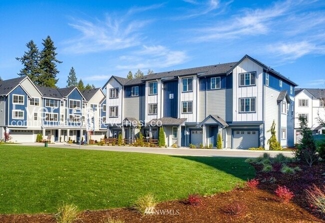 Building Photo - 1621 Seattle Hill Rd