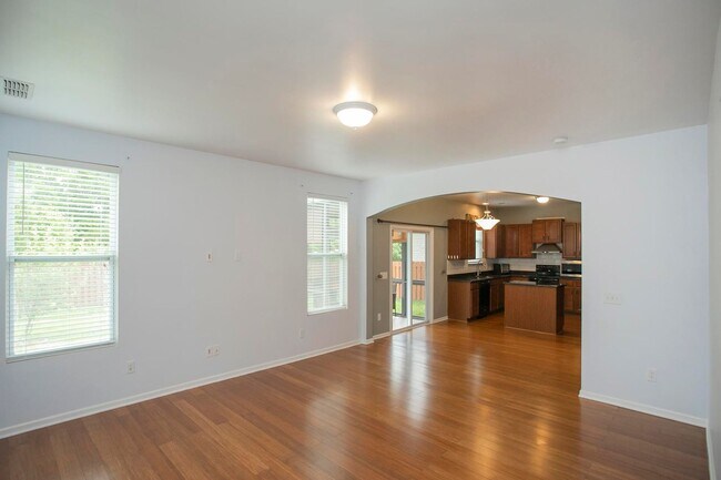 Building Photo - 3601 Harpeth Springs Dr