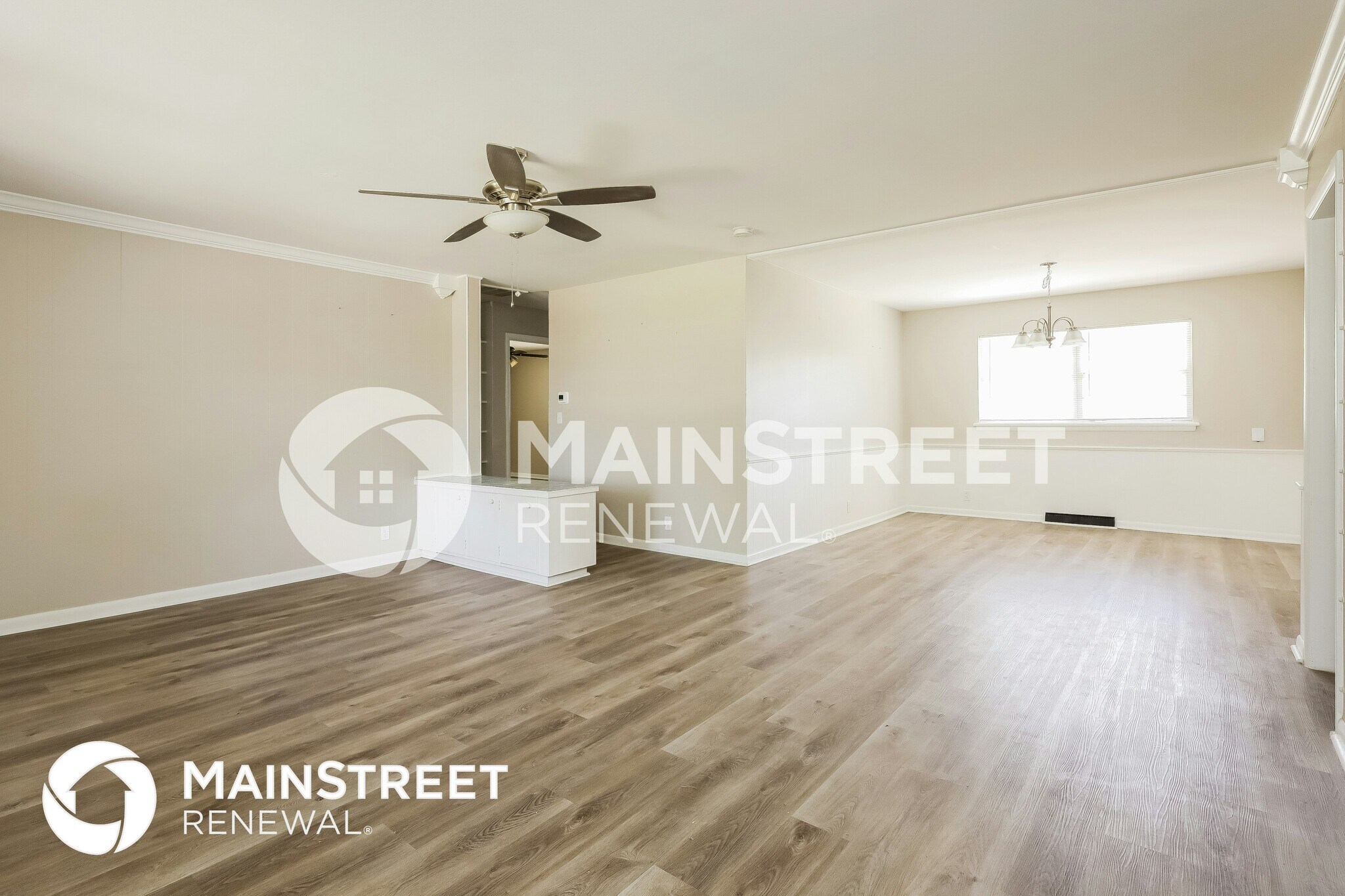 Building Photo - 2632 Kings Way