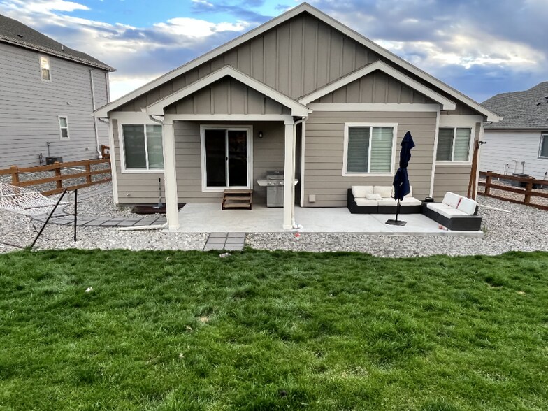 Building Photo - 4946 Olympus Dr