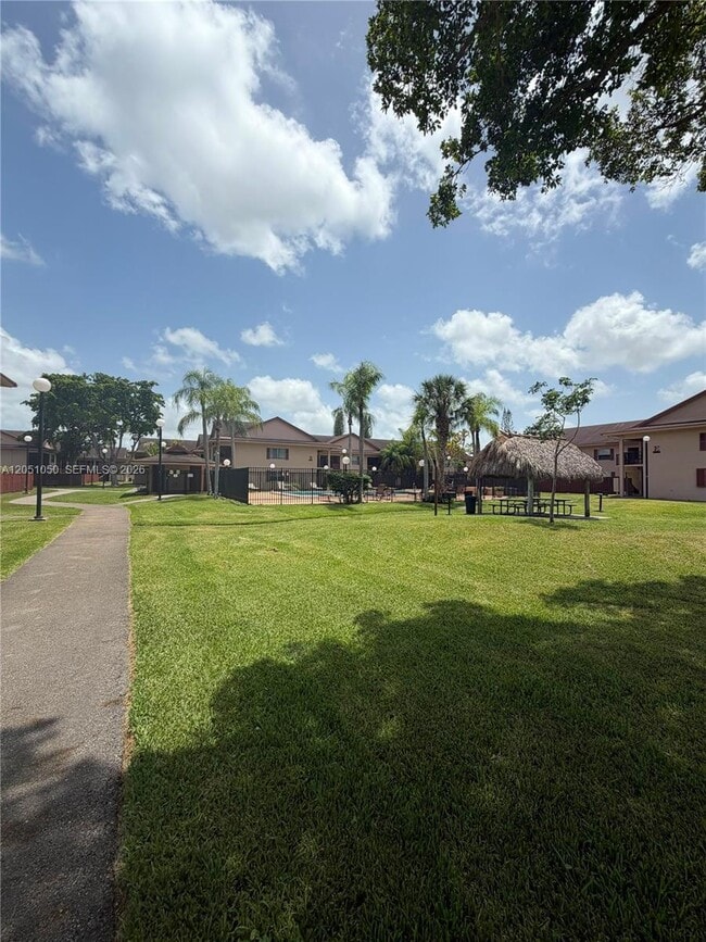 Building Photo - 11213 SW 88th St