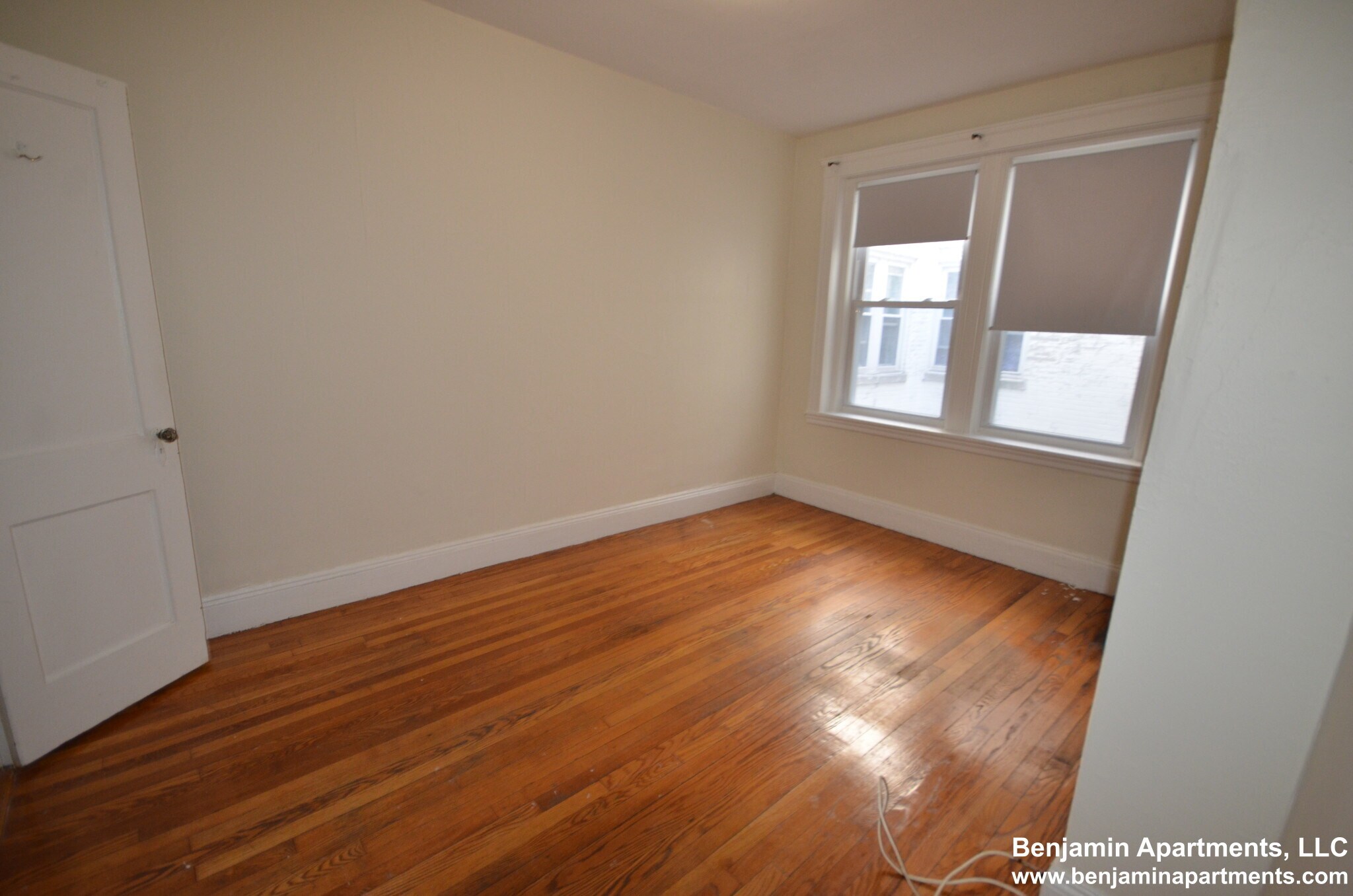 Building Photo - 131 Sutherland Rd