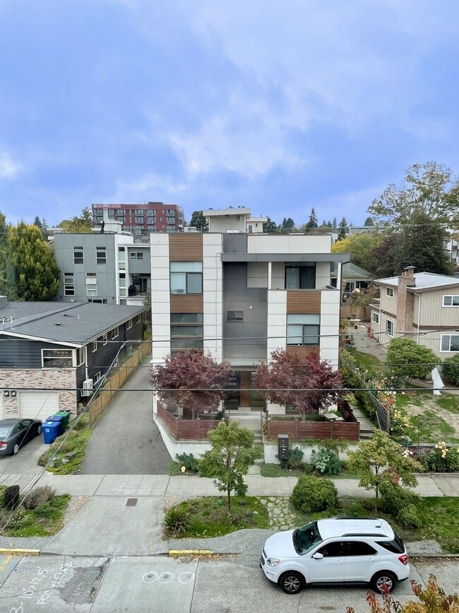 Building Photo - 2240 NW 62nd St