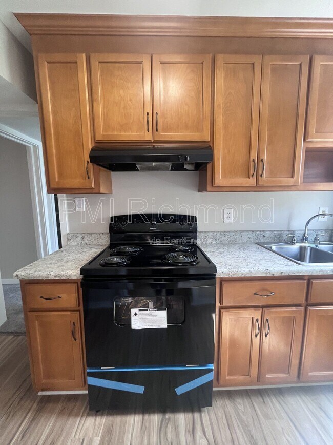 Building Photo - 3007 Grant St