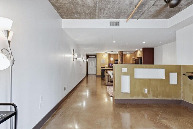 Building Photo - 1225 Island Ave