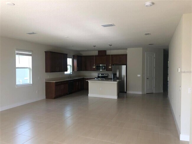 Building Photo - 17469 Back Bay Ct