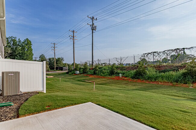 Building Photo - 1411 Darrowby Wy