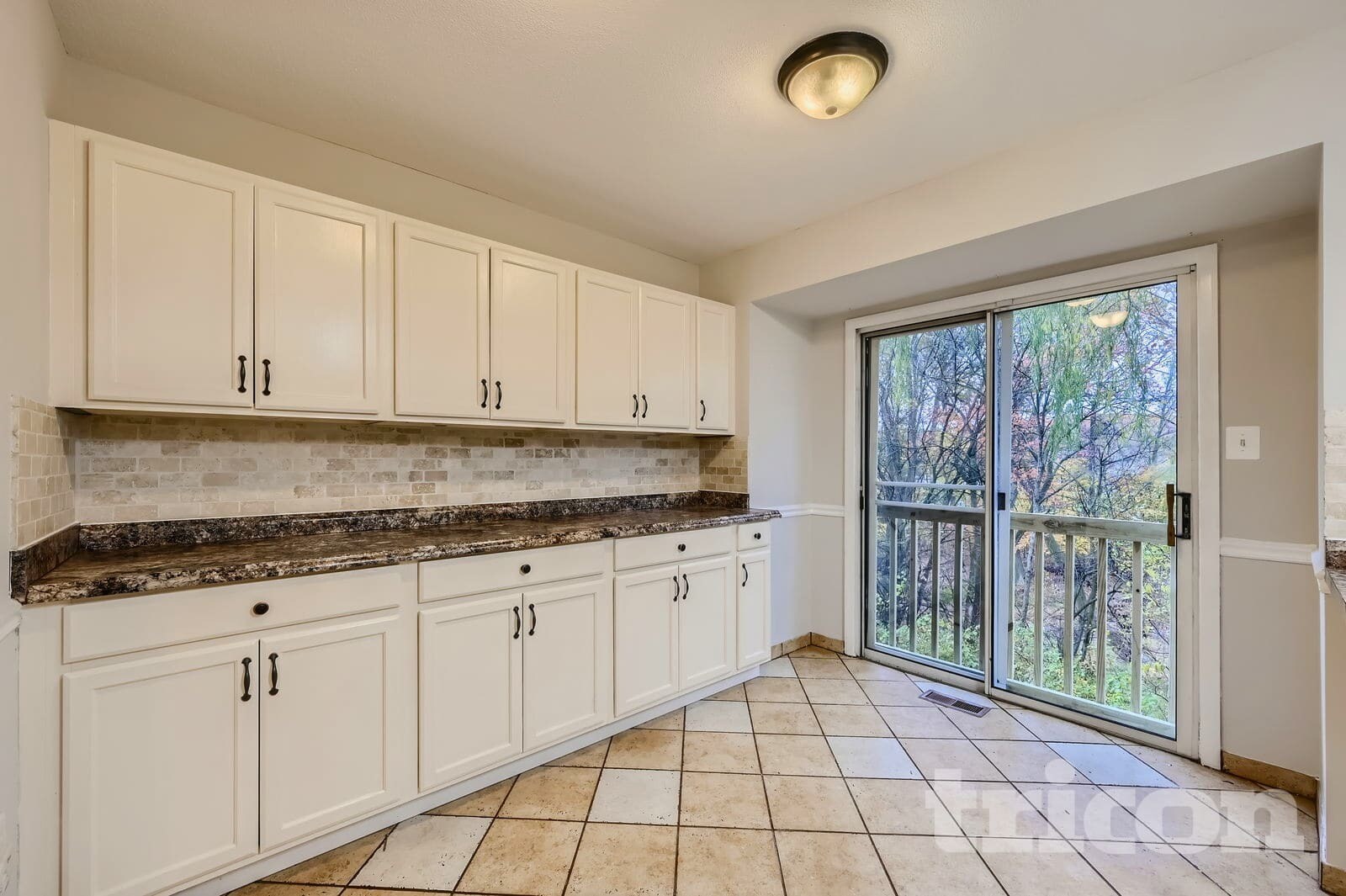 Building Photo - 7832 Falling Leaves Ct