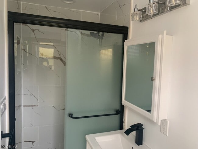 Building Photo - 1072 Springfield Ave