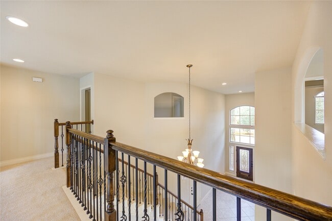 Building Photo - 6730 Sotoria Ln