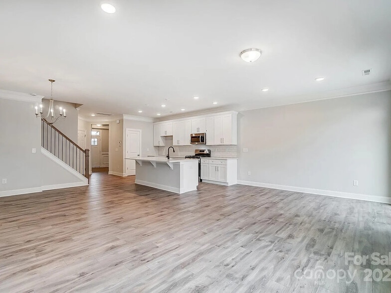 Building Photo - 4153 Black Ct