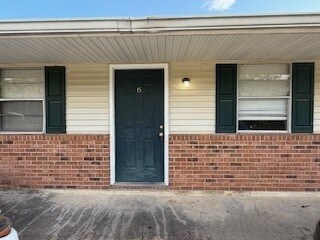 Primary Photo - 46106 N Coburn Rd