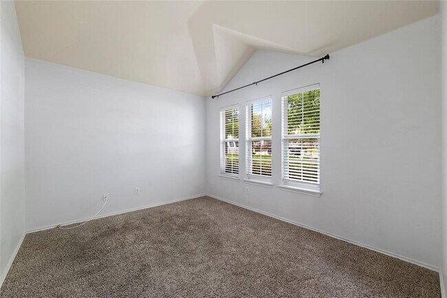 Building Photo - 1207 Cherrywood