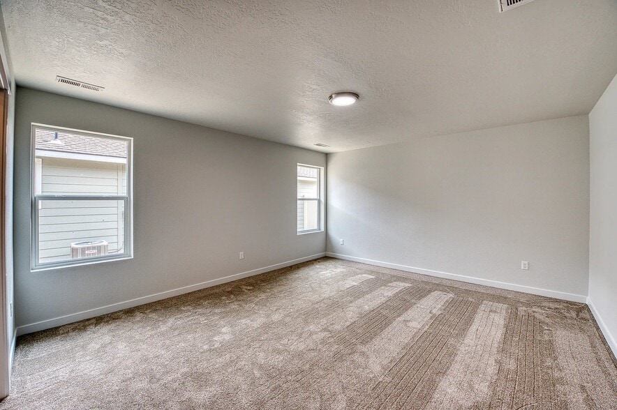 Building Photo - 4026 W Peak Cloud Dr