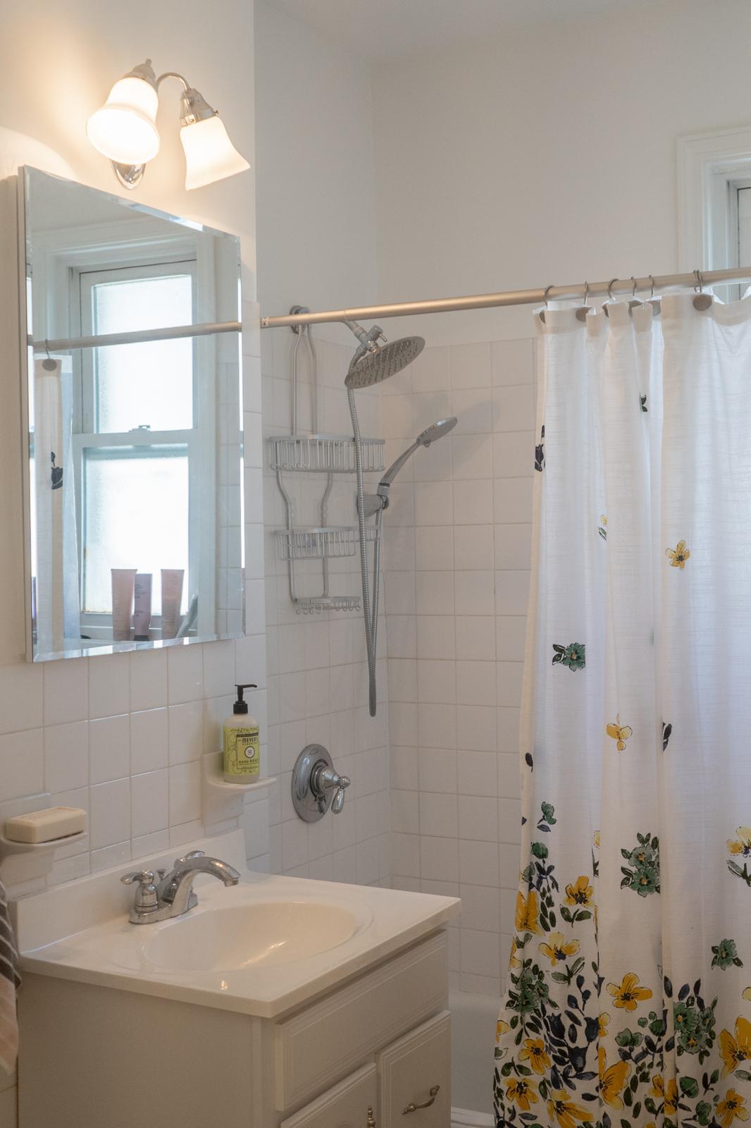 Bathroom - 22 Chiswick Rd