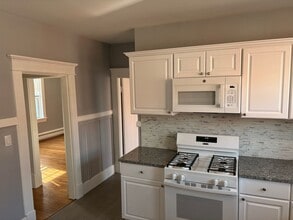 Building Photo - BLACKSTONE BLVD ASSOCIATES (20)