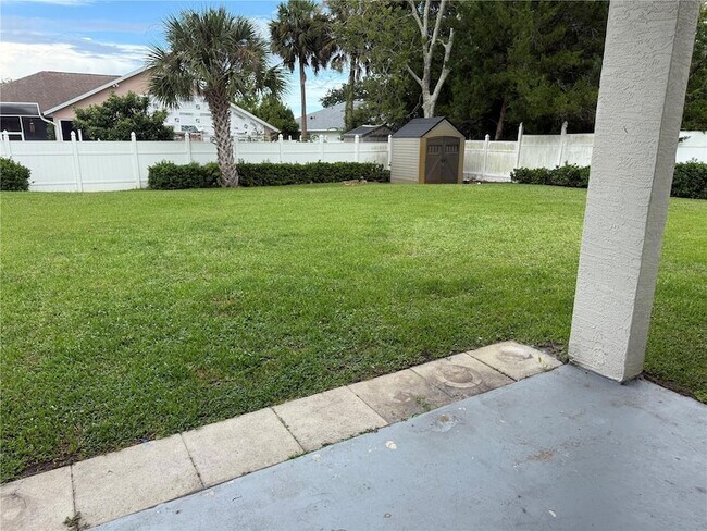 Building Photo - 125 Florida Park Dr N