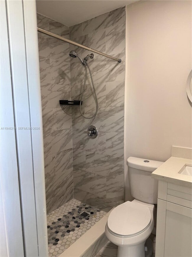 Building Photo - 15740 SW 102nd Pl