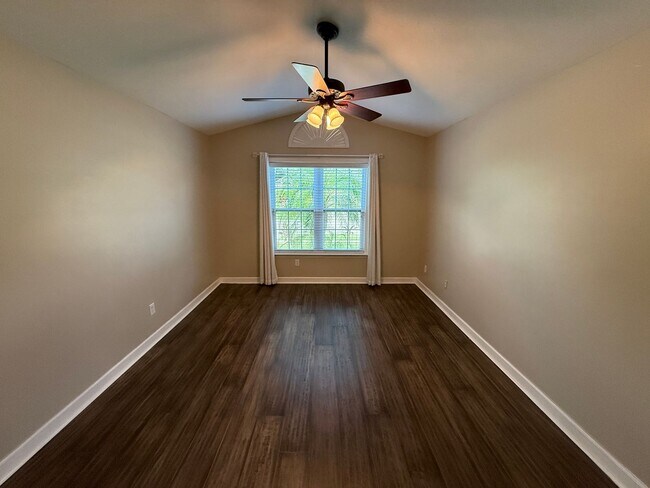 Building Photo - Charming 2-Bed, 2-Bath Home in The Reserve at the Crossings – Lake Mary Living at Its Best!