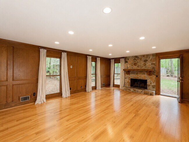 Building Photo - 7632 Auden Trail