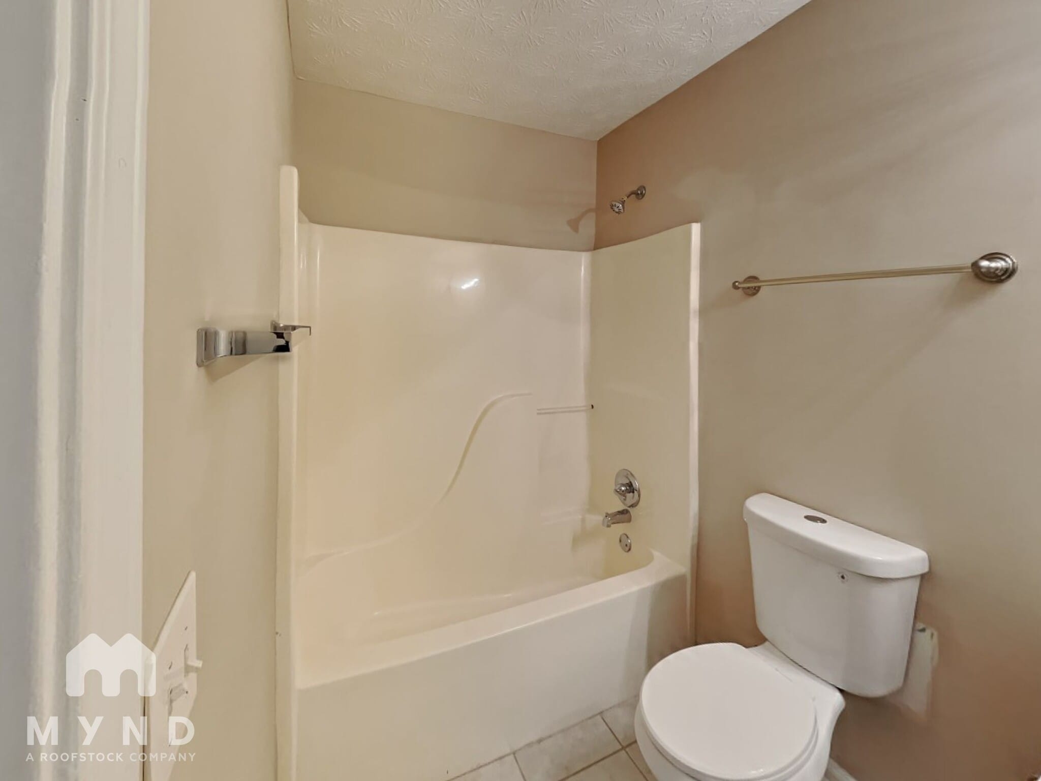 Building Photo - 123 Eagle Glen Dr