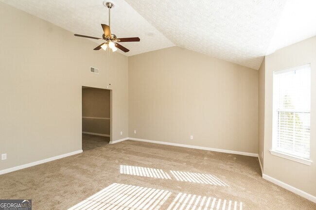 Building Photo - 6650 Etterlee Dr