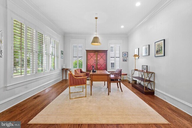 Building Photo - 5600 Brite Dr