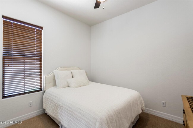 Building Photo - 9260 E Desert Village Dr