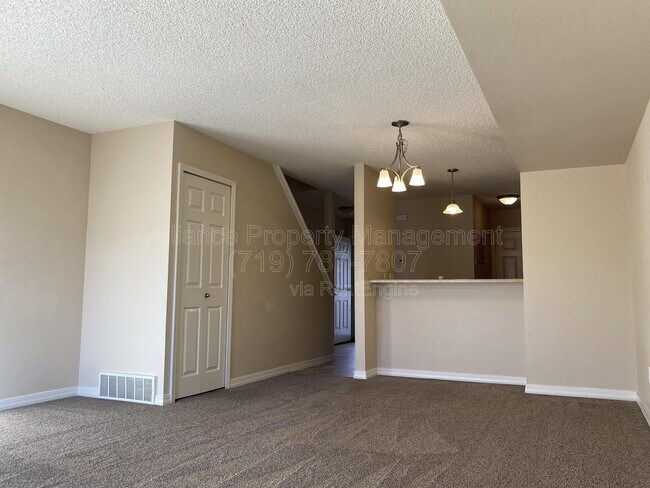 Building Photo - 2486 Astrozon Cir