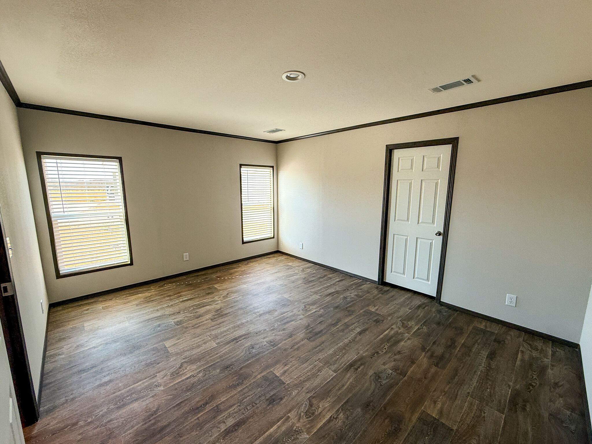 Building Photo - 134 Ponderosa Way