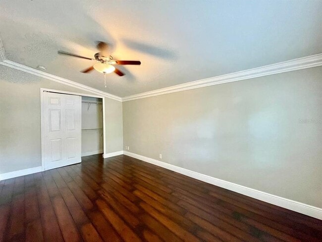 Building Photo - 909 N Excelda Ave