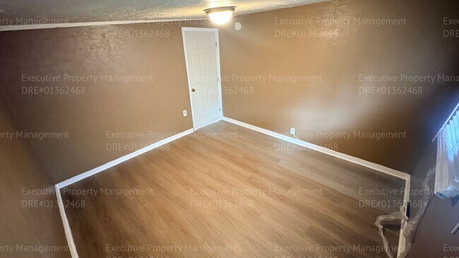 Building Photo - 1625 Camino Sierra