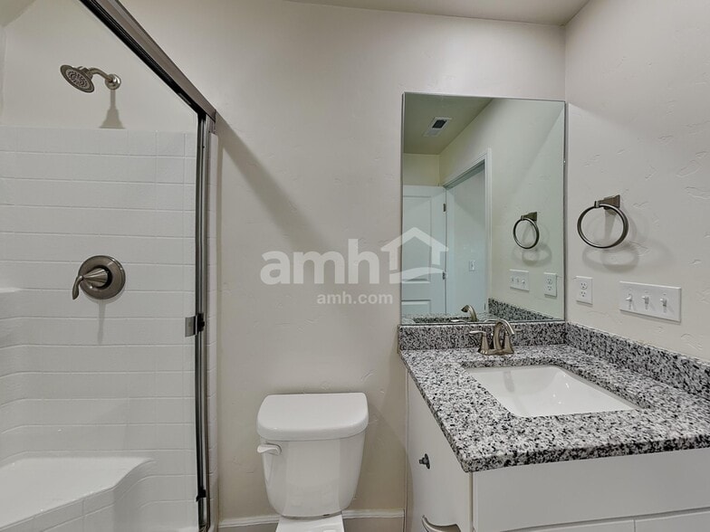 Building Photo - 94 E Sicily Dr