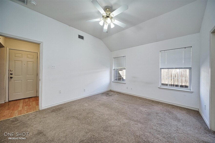 Building Photo - 3833 Purdue Ln