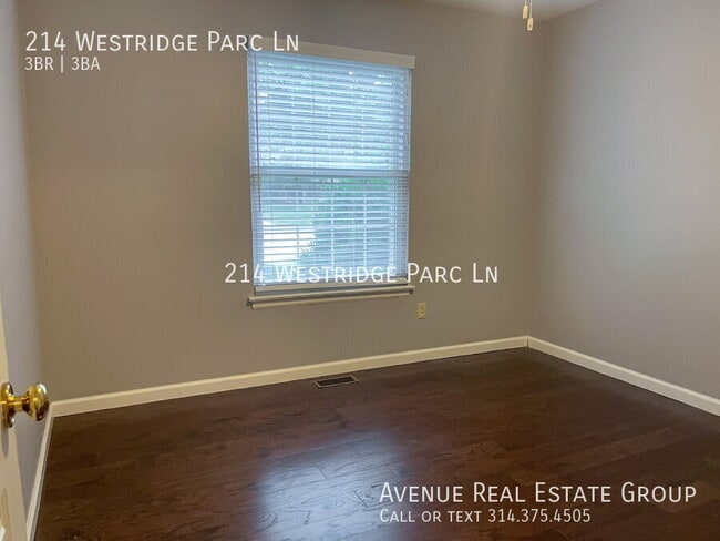 Building Photo - 214 Westridge Parc Ln