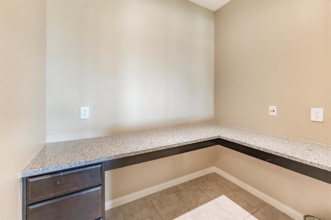 Building Photo - 24526 Raven Cliff Falls Dr