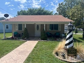 Building Photo - 1300 Wilson Point Rd