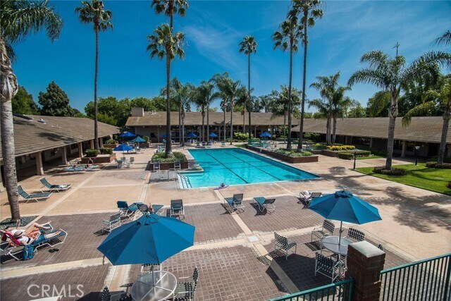 Building Photo - 8933 Biscayne Ct