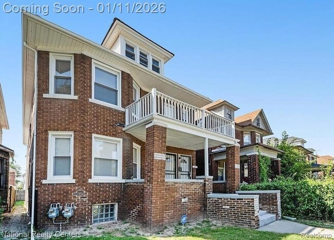 Building Photo - 1045 Casgrain St