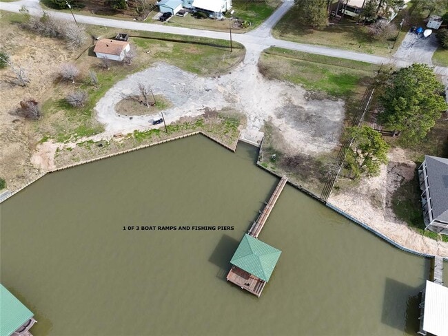 Building Photo - 144 Black Walnut