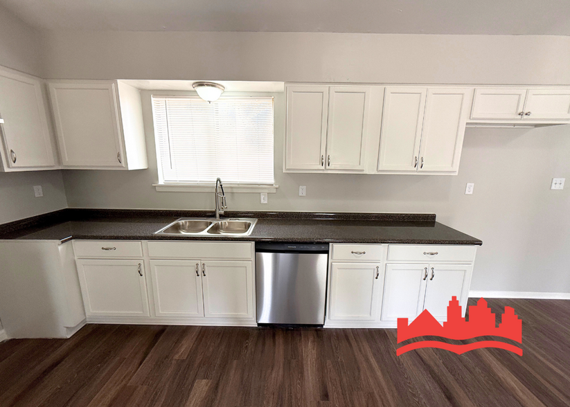 Building Photo - Spacious 3-Bedroom, 2-Bath Home for Rent!