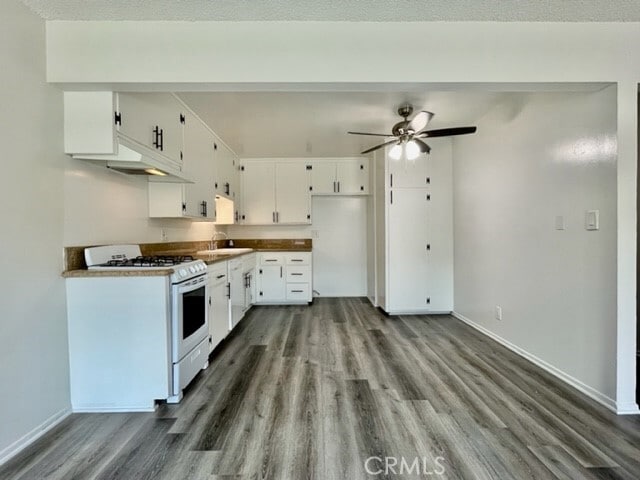 Building Photo - 7722 Cypress Dr