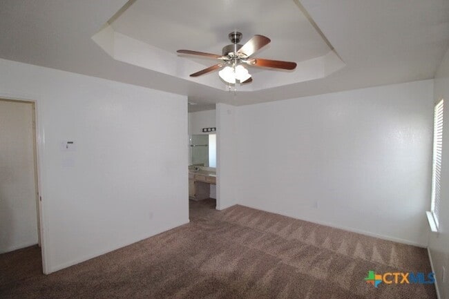 Building Photo - 2713 Fieldstone Dr