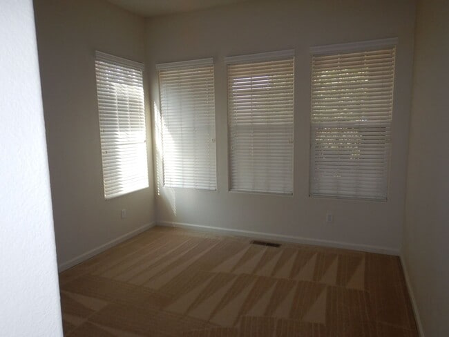 Building Photo - Gorgeous 3 D’ Andrea Ranch home