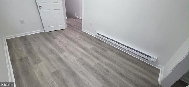 Building Photo - 5804 Haverford Ave